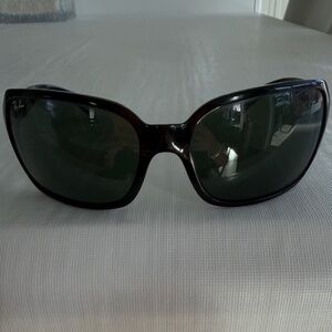 Ray-Ban Women’s Black Sunglasses
